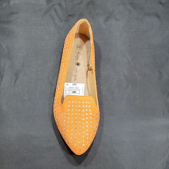 BRAND NEW FREE REIGN STUDDED ALMOND TOE FLAT SHOE - Picture 7 of 15